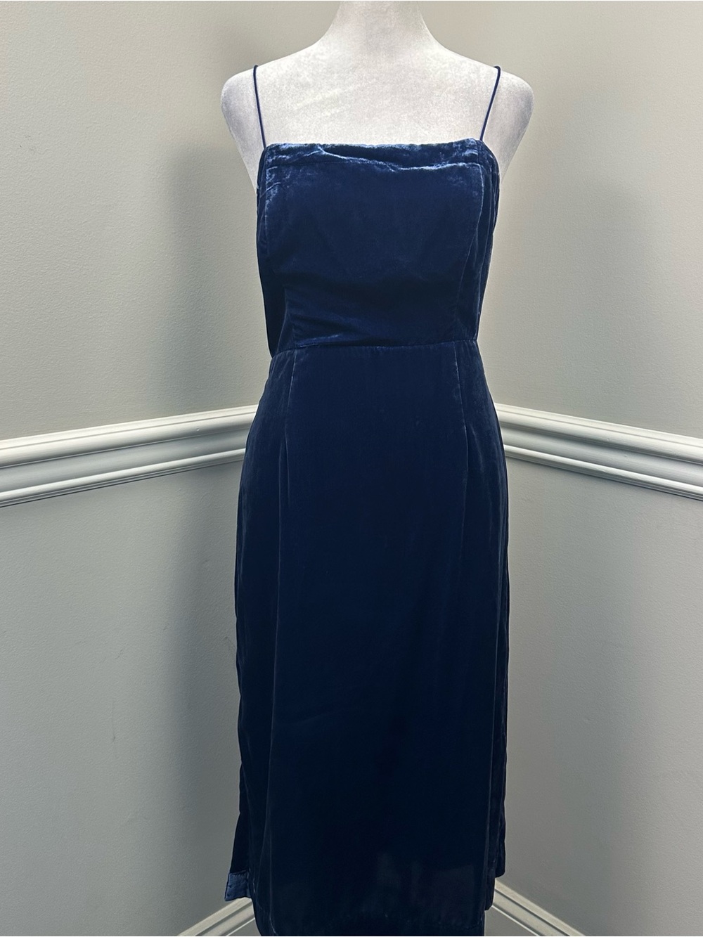 Anthropologie Deep Navy Velvet Spaghetti-Strap Midi Dress 2